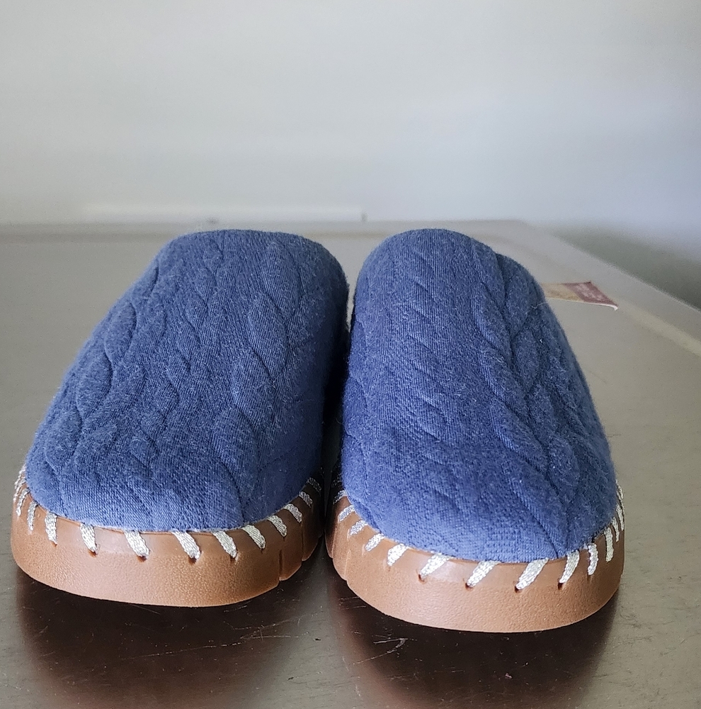 Muk Luk Nwt Ladies Cloth Shoes - Picture 2 of 6